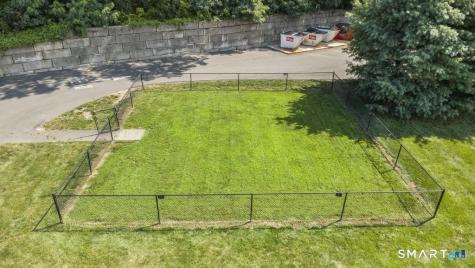 39 Commodore Commons Derby CT 06418