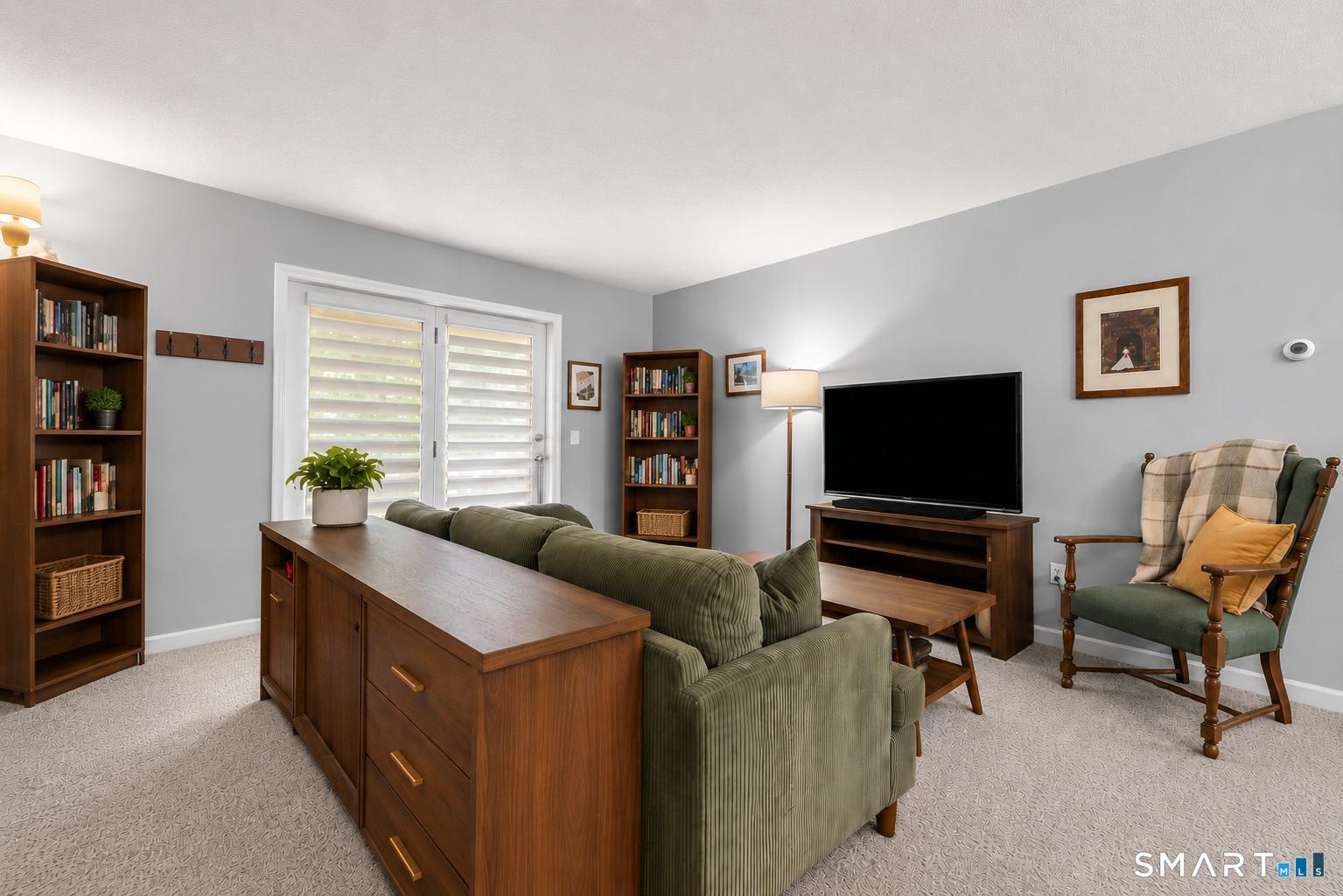 39 Commodore Commons Derby CT 06418