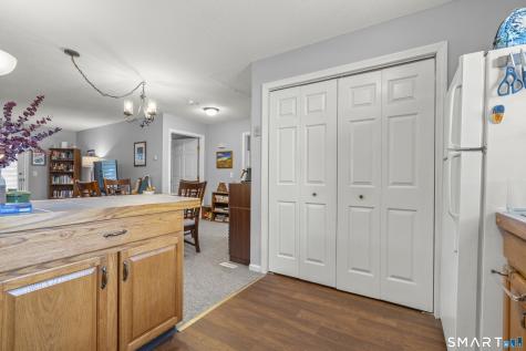 39 Commodore Commons Derby CT 06418