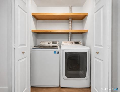 39 Commodore Commons Derby CT 06418
