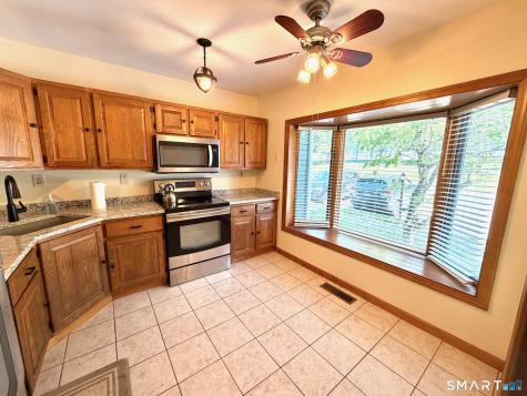 19 Butternut Knolls Middletown CT 06457