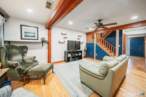 8 Woods Way Woodbury CT 06798