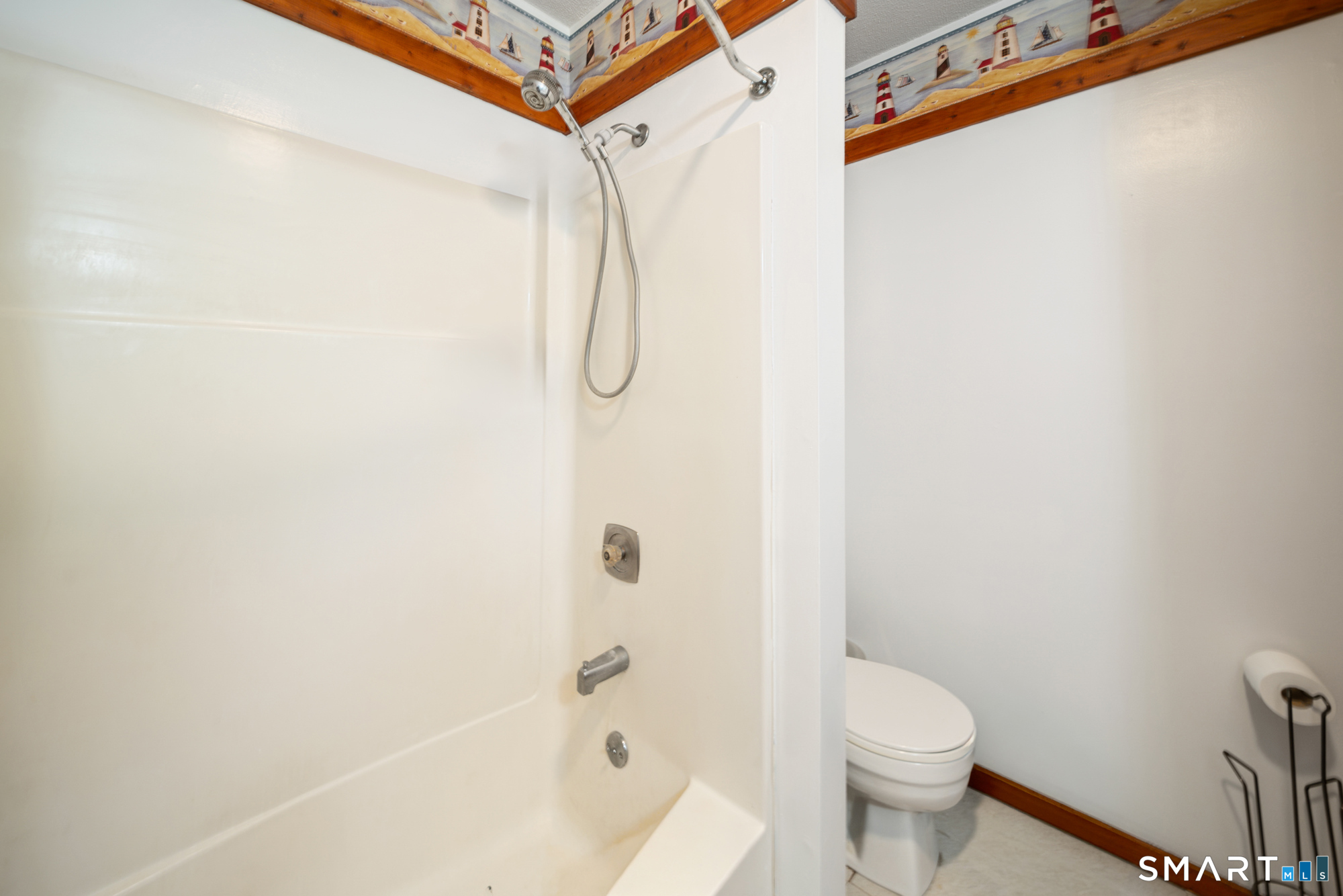 8 Woods Way Woodbury CT 06798