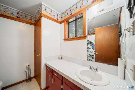 8 Woods Way Woodbury CT 06798