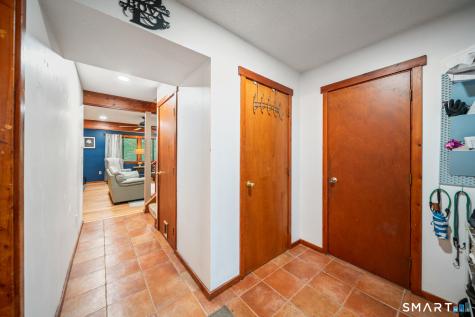 8 Woods Way Woodbury CT 06798