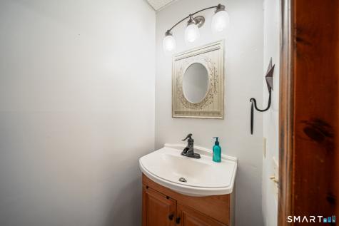 8 Woods Way Woodbury CT 06798