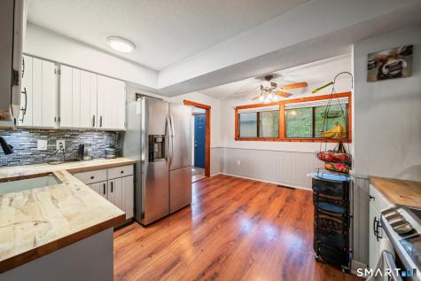 8 Woods Way Woodbury CT 06798