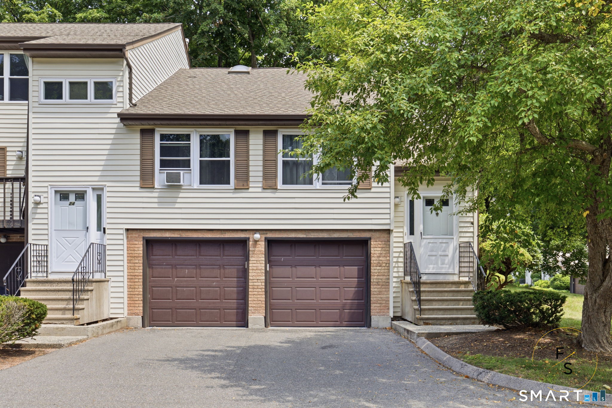 2 Oak Forest Drive Manchester CT 06042