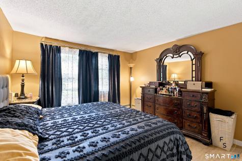 2 Oak Forest Drive Manchester CT 06042