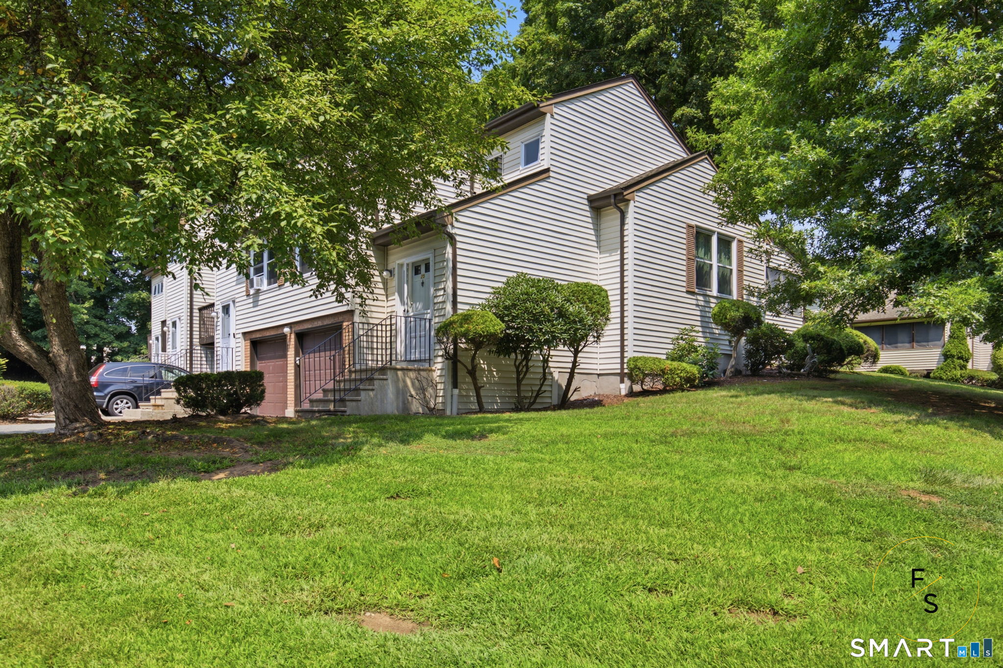 2 Oak Forest Drive Manchester CT 06042