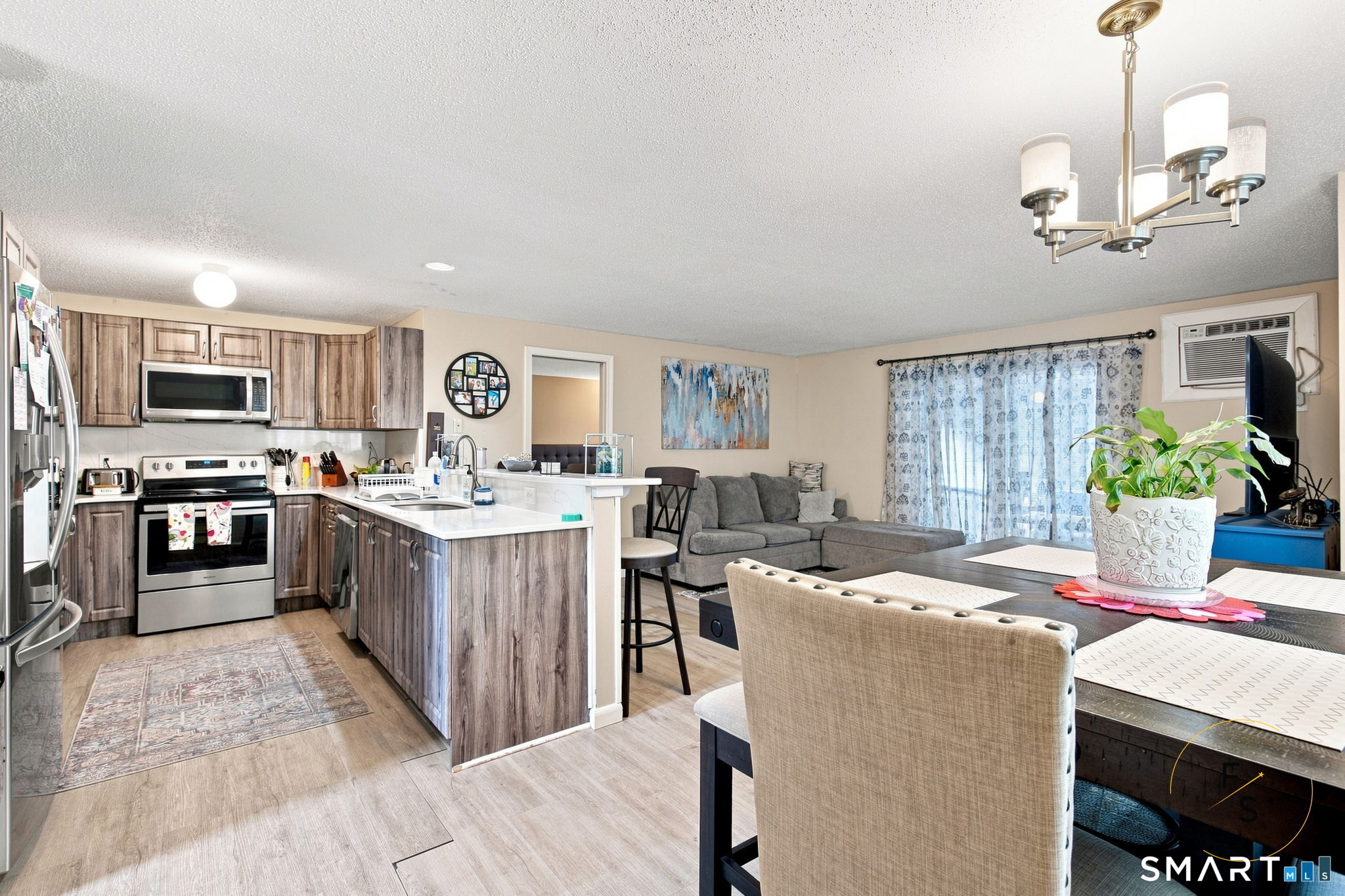 2 Oak Forest Drive Manchester CT 06042