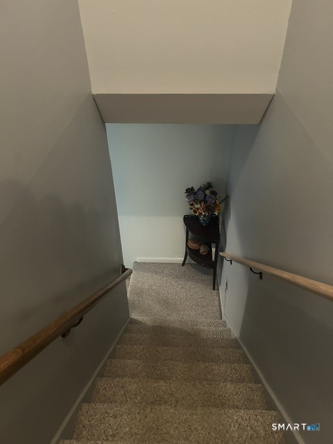 11 Woodland Avenue Bloomfield CT 06002