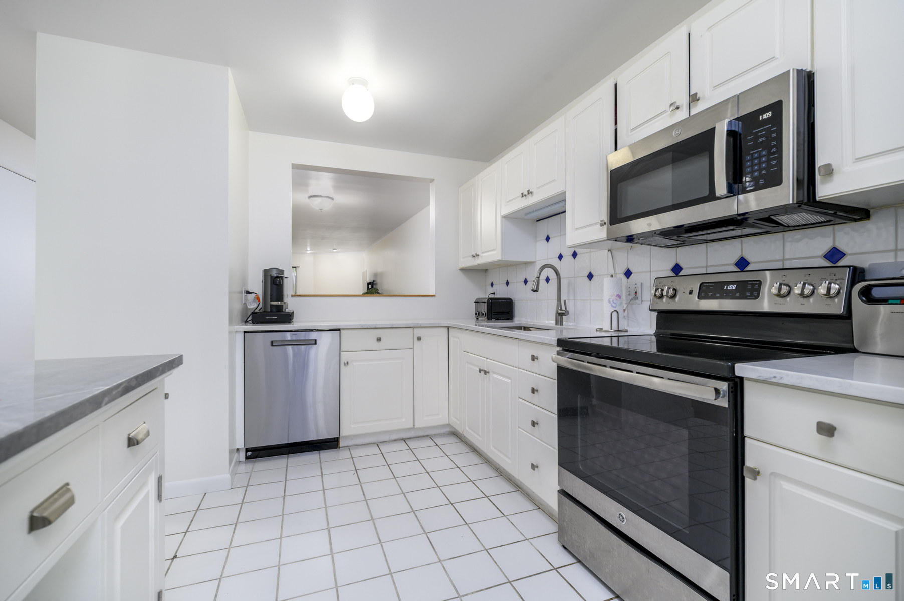 2435 Bedford Street Stamford CT 06905