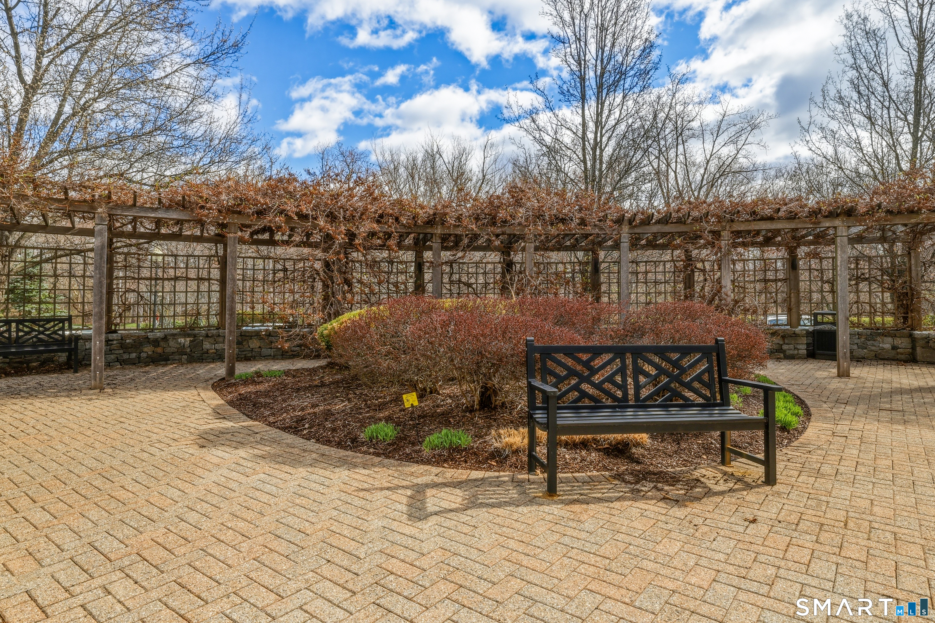 1 King Philip Drive West Hartford CT 06117