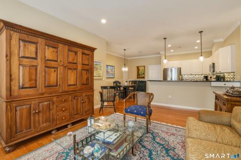 1 King Philip Drive West Hartford CT 06117