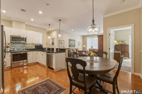 1 King Philip Drive West Hartford CT 06117