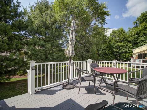 3 Wadsworth Lane Cheshire CT 06410