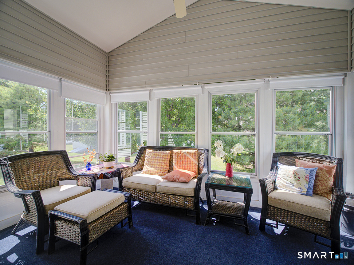 3 Wadsworth Lane Cheshire CT 06410