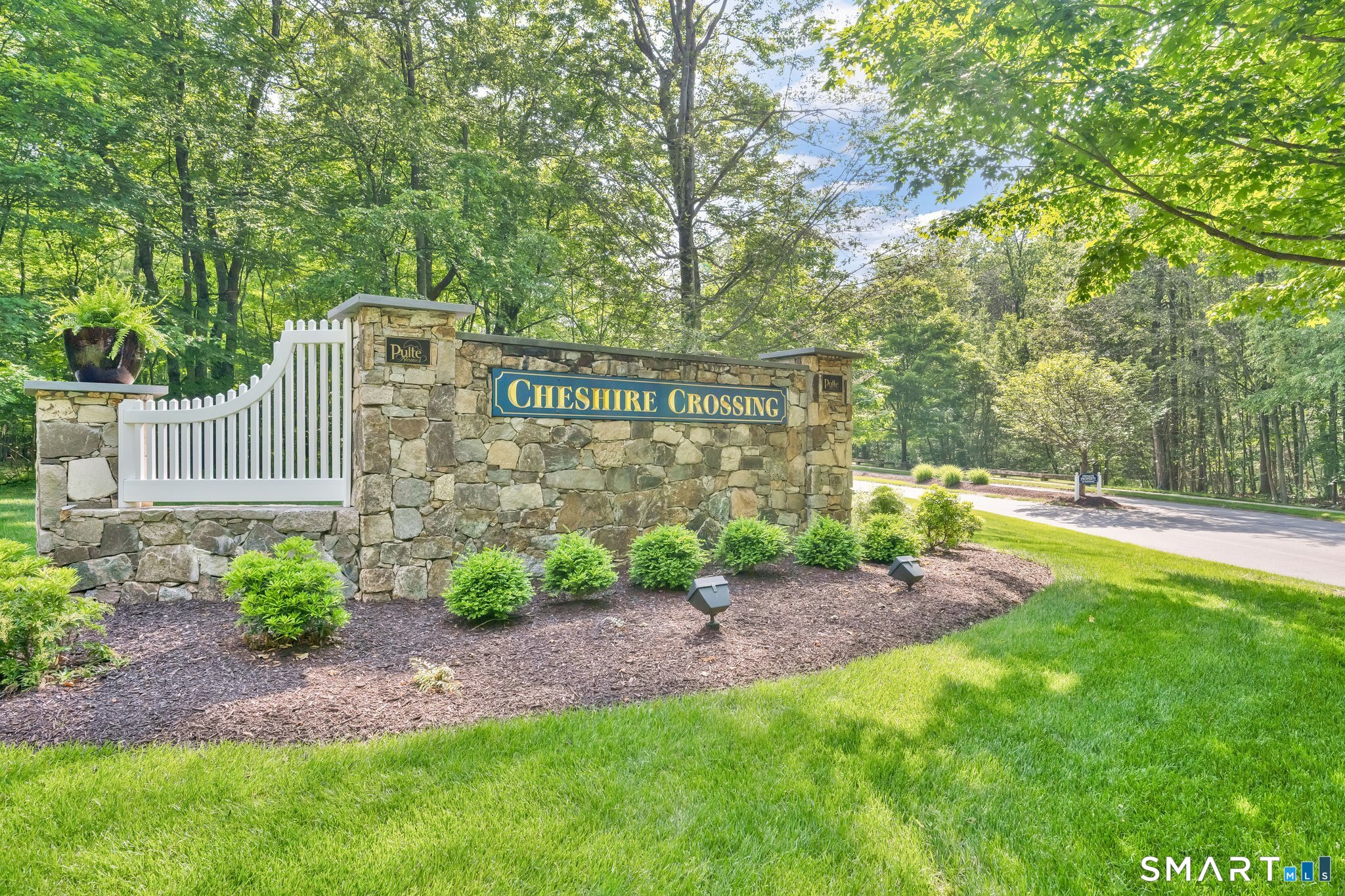 3 Wadsworth Lane Cheshire CT 06410