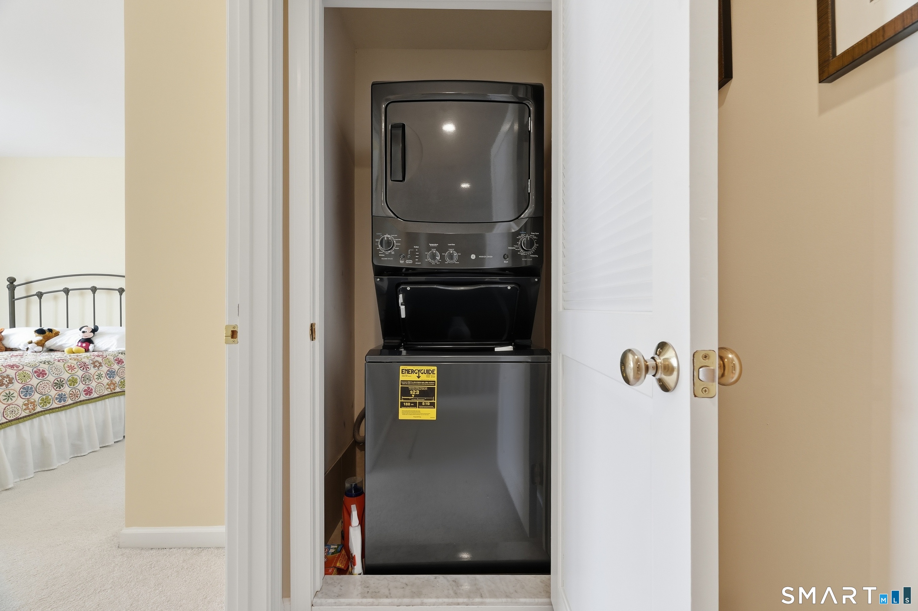 99 Overshot Drive Glastonbury CT 06073