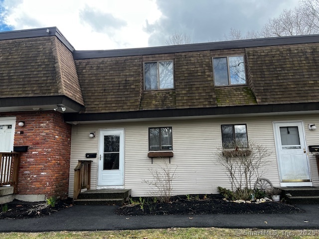 11 King Arthur Drive East Lyme CT 06357