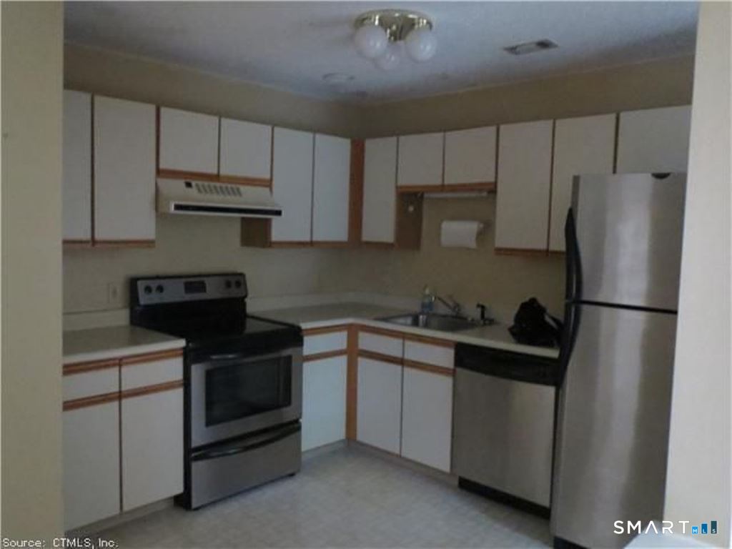 105 The Mews Rocky Hill CT 06067