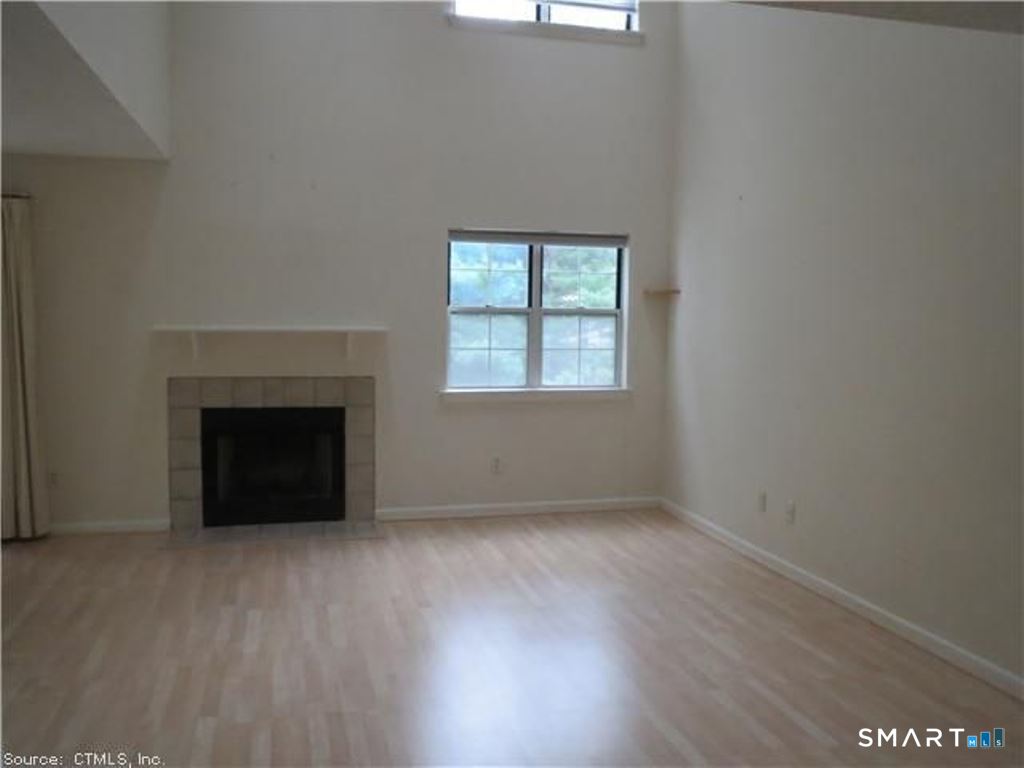 105 The Mews Rocky Hill CT 06067