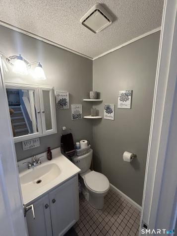 68 Virginia Avenue Danbury CT 06810