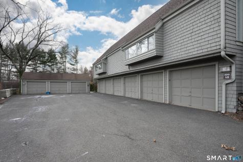 98 Heritage Village Southbury CT 06488