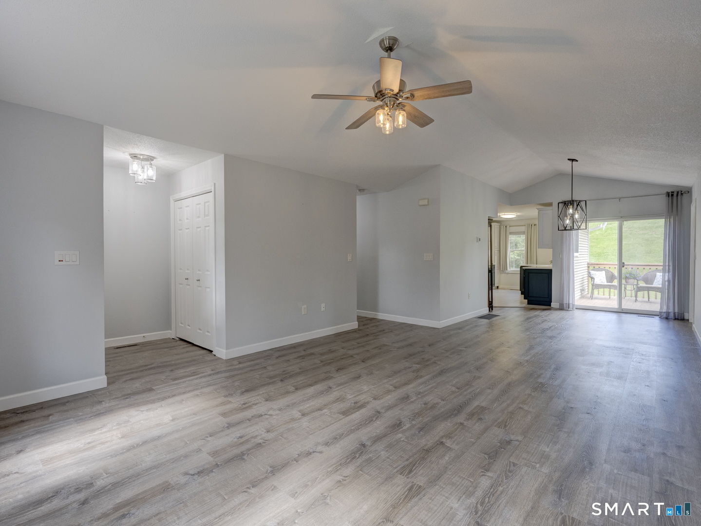 6 Vista View Drive South Windsor CT 06074