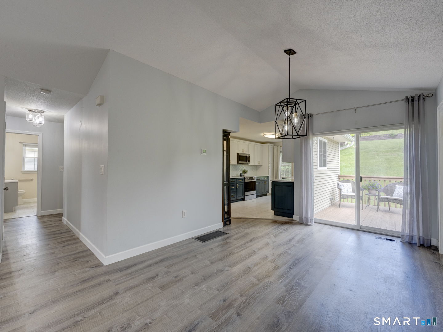 6 Vista View Drive South Windsor CT 06074