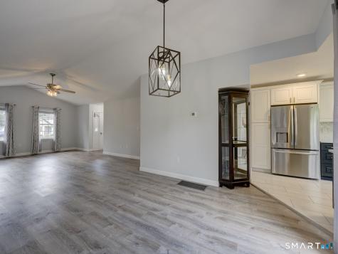 6 Vista View Drive South Windsor CT 06074