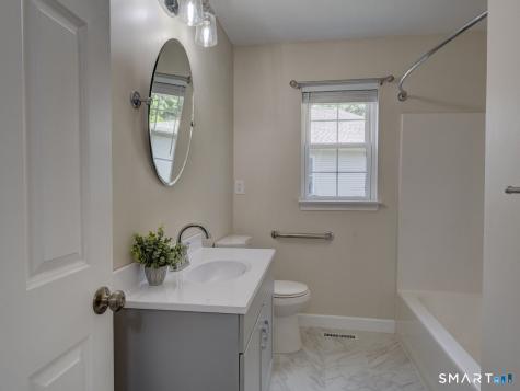 6 Vista View Drive South Windsor CT 06074