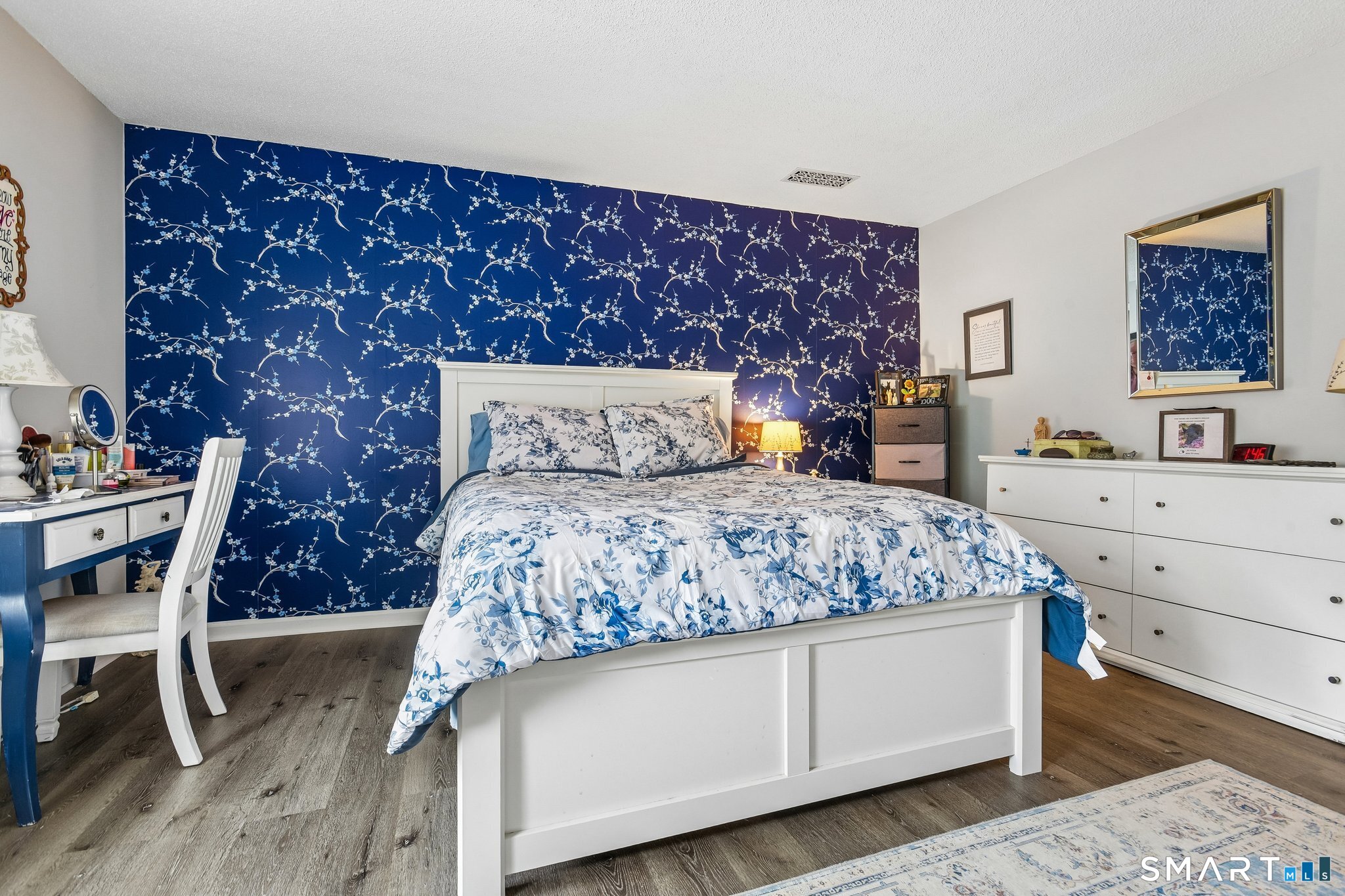 140 Thompson Street East Haven CT 06513