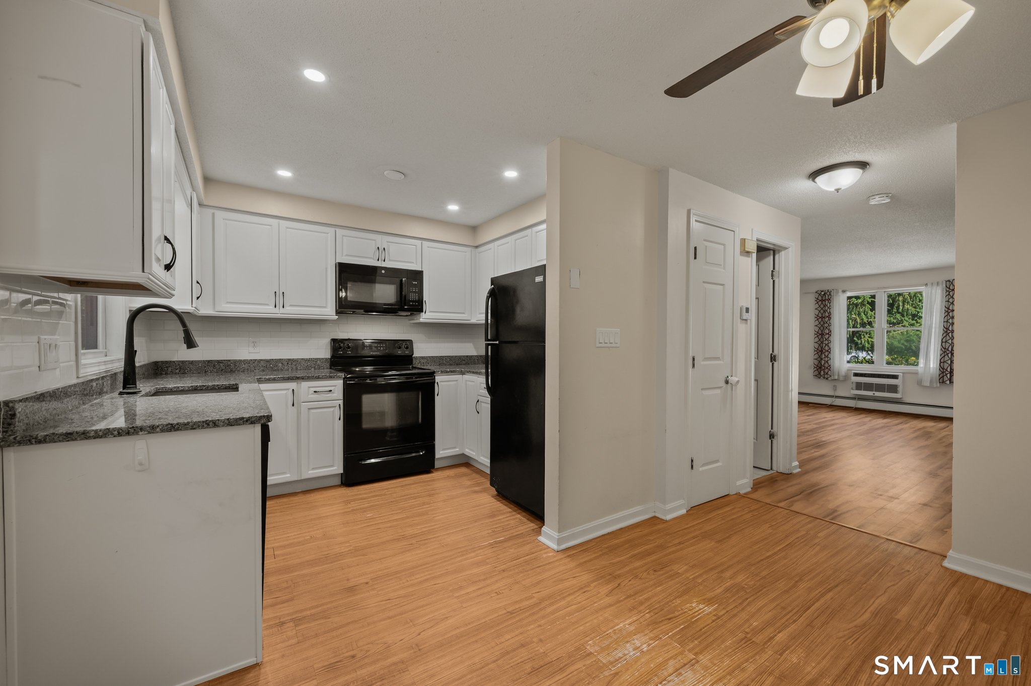 65 Brentwood Drive Wallingford CT 06492