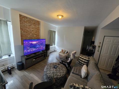 68-70 Morris Street Hartford CT 06114