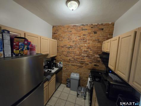68-70 Morris Street Hartford CT 06114