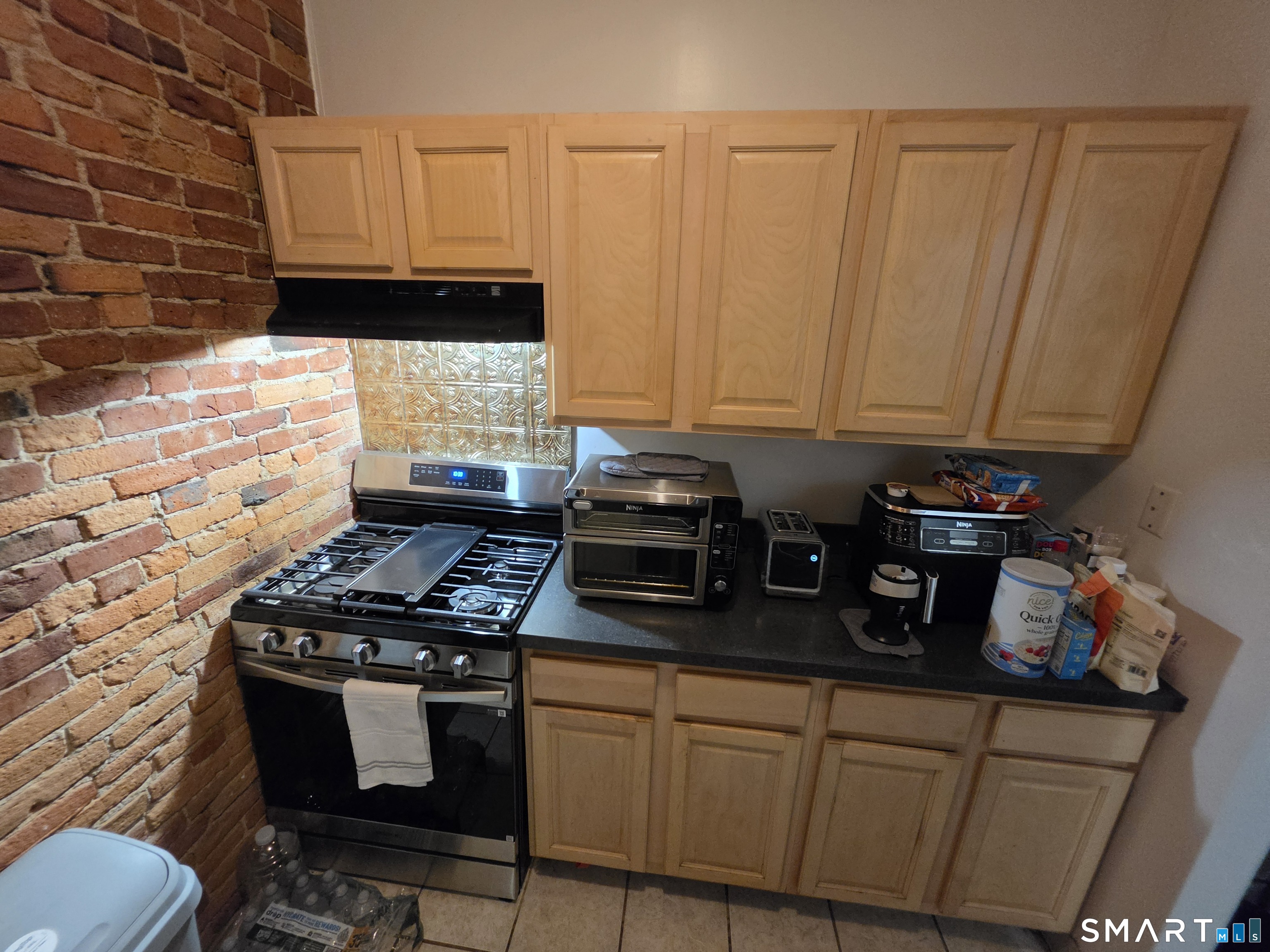 68-70 Morris Street Hartford CT 06114
