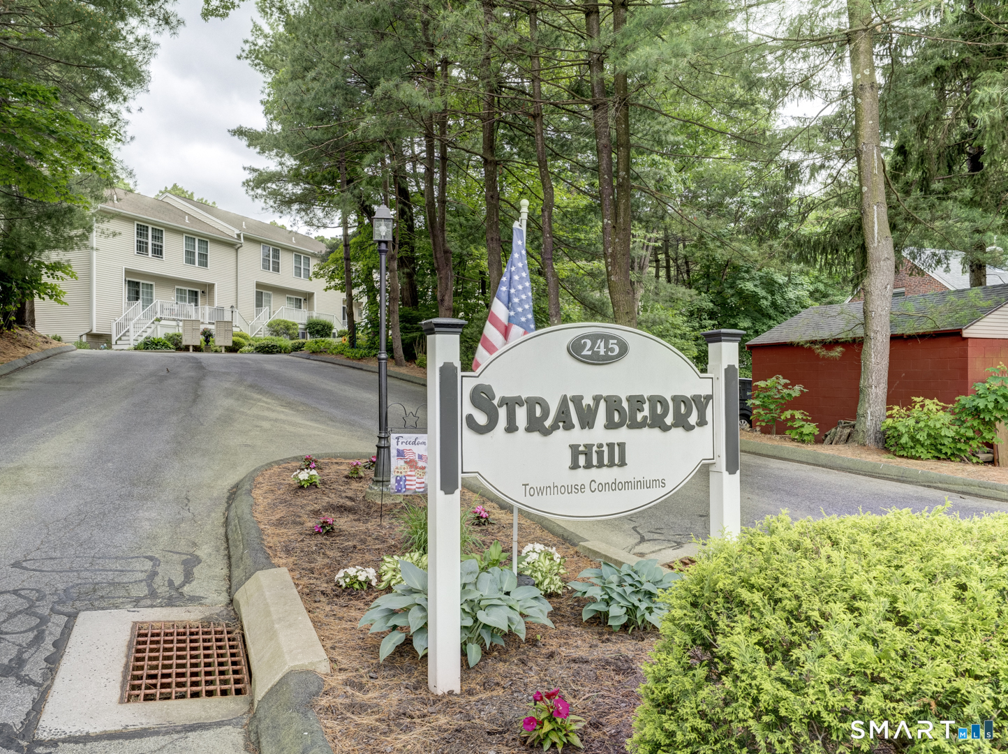 245 East Woodland Street Meriden CT 06451