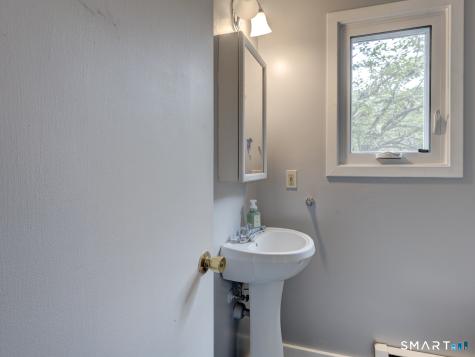 245 East Woodland Street Meriden CT 06451