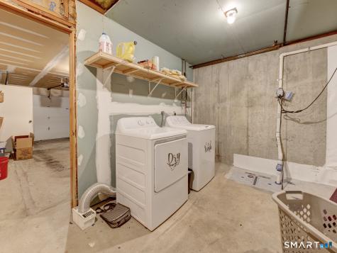 245 East Woodland Street Meriden CT 06451