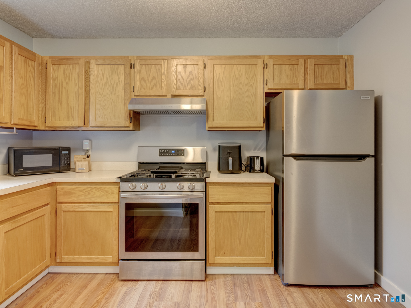 245 East Woodland Street Meriden CT 06451