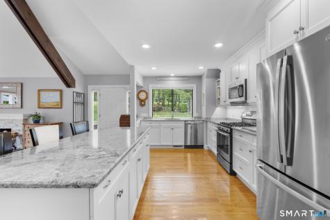 44 Buckskin Lane Stratford CT 06614