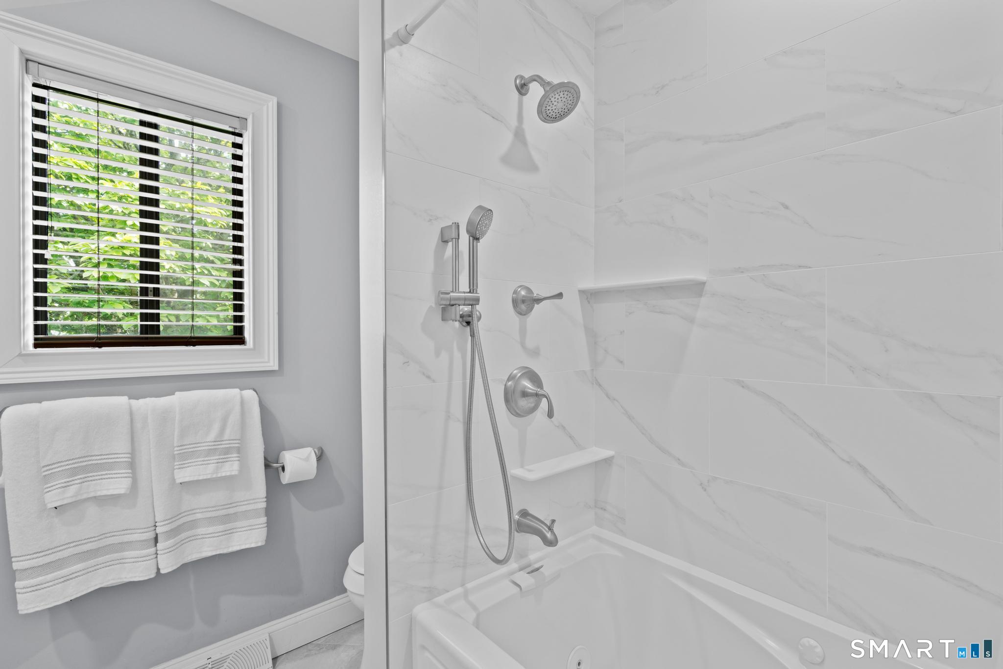 44 Buckskin Lane Stratford CT 06614