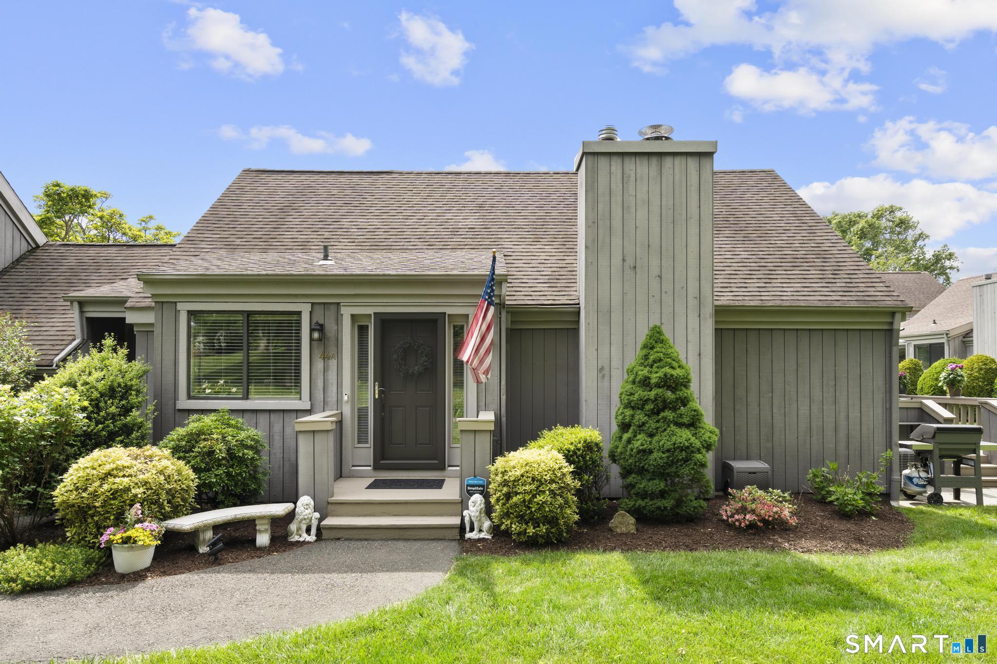 44 Buckskin Lane Stratford CT 06614