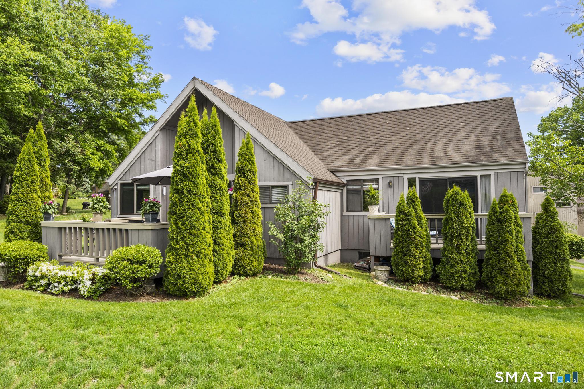 44 Buckskin Lane Stratford CT 06614