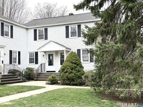 198 Sylvan Knoll Road Stamford CT 06902