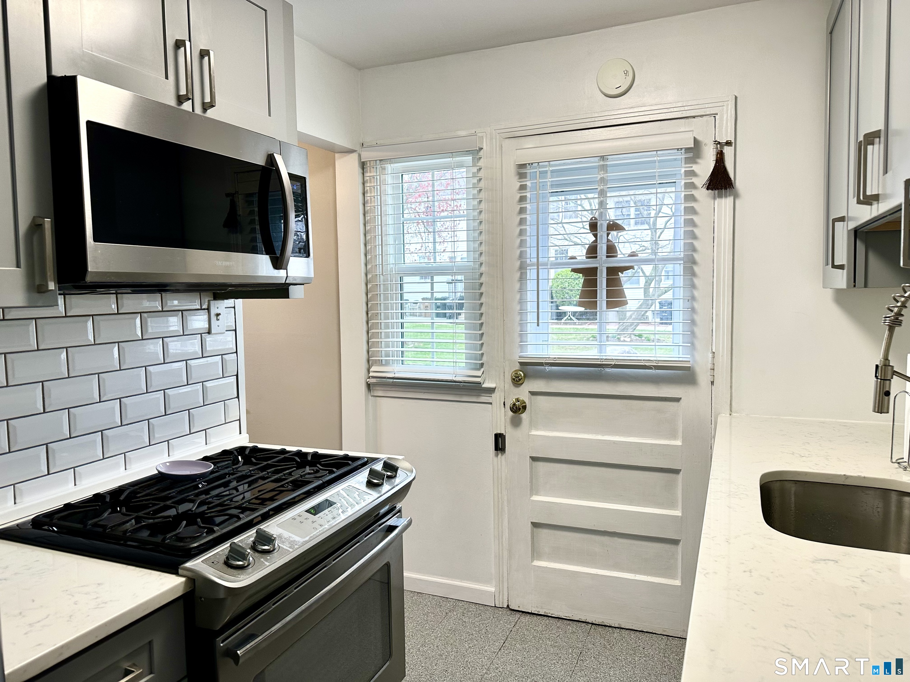 198 Sylvan Knoll Road Stamford CT 06902