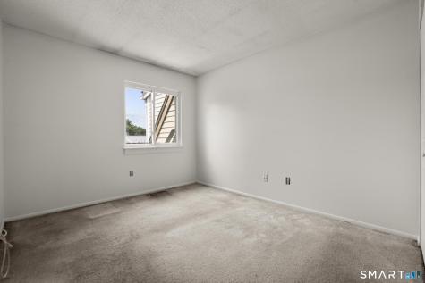 15 Peddlars Drive Branford CT 06405