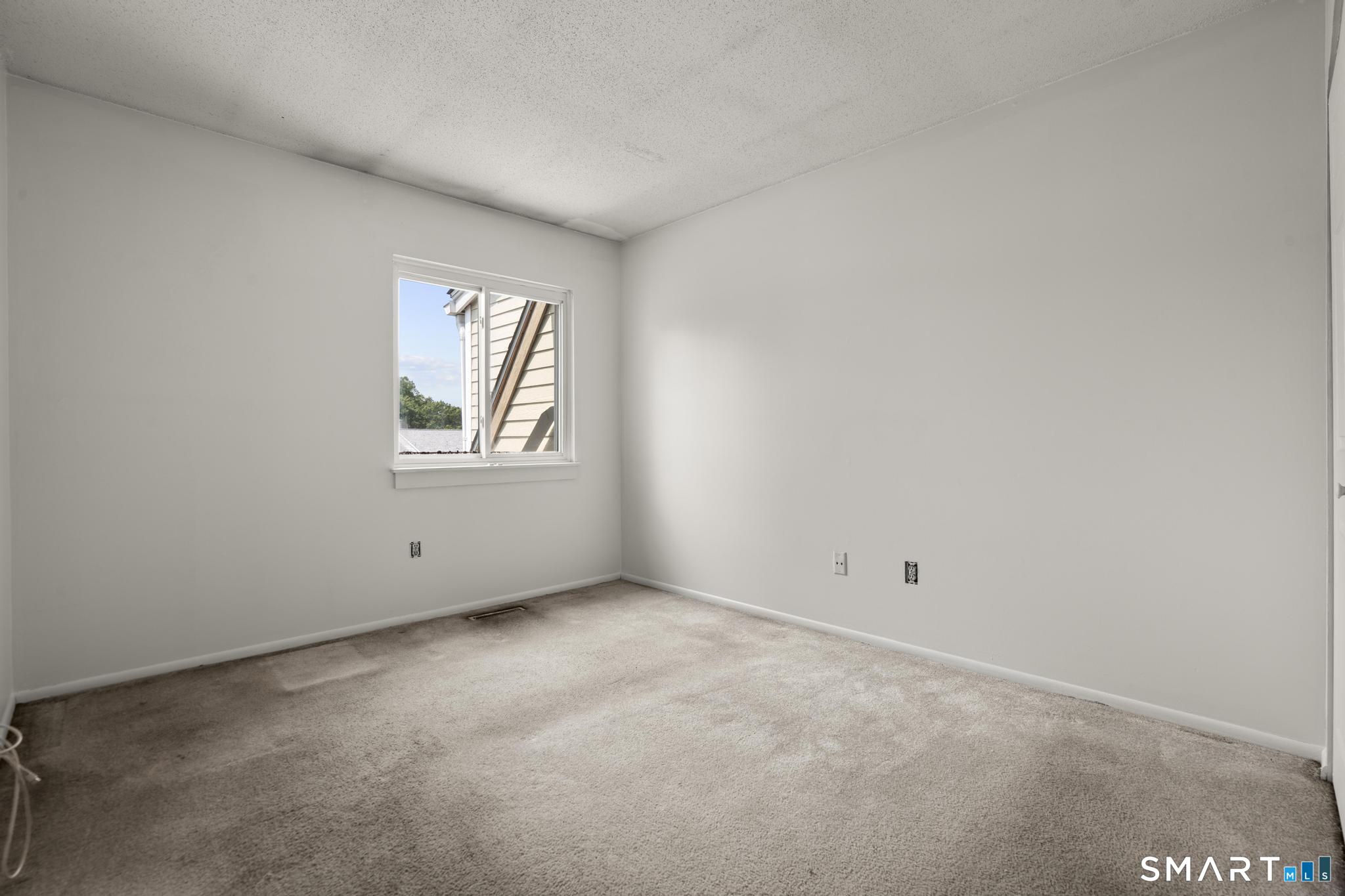 15 Peddlars Drive Branford CT 06405